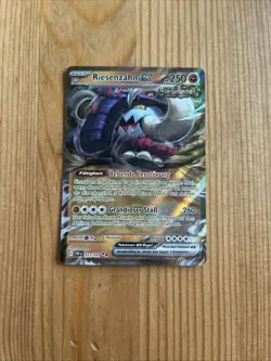 Riesenzahn Ex 053/091 Paldeas Schicksale Deutsch Pokemon - Image 1