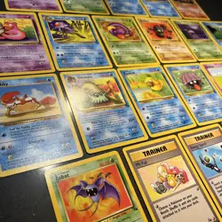 Pokemon TCG Lot 22 Cards Base Set FOSSIL 1999 No Duplicates - Image 2