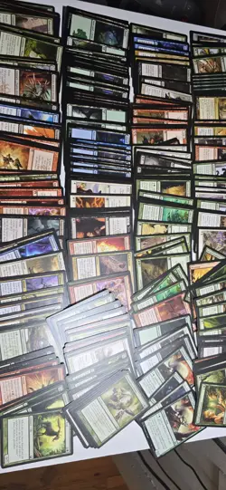 Magic: The Gathering 5lb Box of Cards!! - Image 5