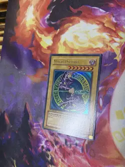 Dark Magician 1st Edition Ultra Rare BIY-S006 Spanish Mago Oscuro 1st Edition - Image 2