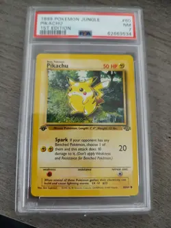 1999 POKEMON JUNGLE 1ST EDITION #60 PIKACHU PSA 7 - Image 1