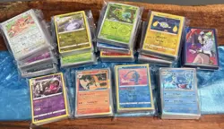 Pokemon Cards UNSEARCHED Holo/Rev Holo Bulk Lot - 500 C/UC + 200 Rares (D) - Image 1