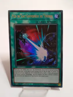 Yu-Gi-Oh! Plus du Tout Gouverneur des Tenebres : ULTRA RARE RA01-FR060 - Image 1