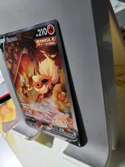 Flareon V SWSH179 SWSH: Sword & Shield Promo Cards Holo - Image 2
