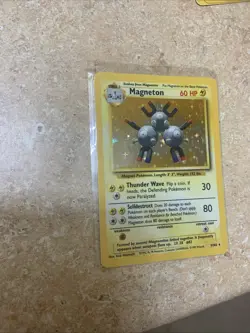 Pokemon TCG Magneton Base Set Holo Rare Card 9/102 - Image 5
