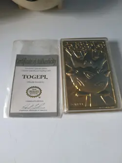 1999 Pikachu & Togepl Pokemon 23k Gold Plated Card Limited Edition Burger King - Image 2