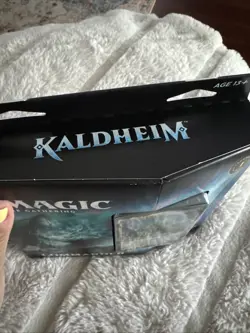 Wizards of the Coast Magic: the Gathering Commander Kaldheim (1 Deck Set) P - Image 3
