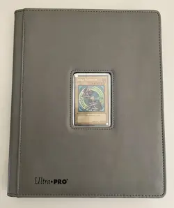 Yugioh Vintage 20 Foil/600 Card Binder Lot Dark Magician Blue-Eyes Red-Eyes 2002 - Image 1