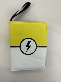 400 Card Pocket Binder with 4 Pocket Sleeves Trading Cards Album Folder - Image 1