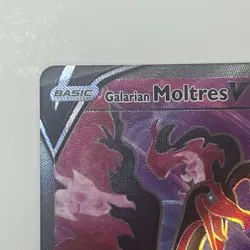 Pokemon TCG Galarian Moltres V Full Art 176/198 Chilling Reign Holo Rare Card NM - Image 2