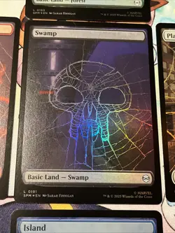 Marvel's Spider-Man Foil Land Set All 5 Land Cards Are Near Mint Condition - Image 3