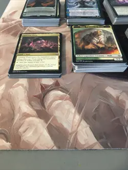 Magic the Gathering (Lot of 295) War of the Spark Lot Cube Foils Rares + More - Image 5
