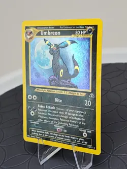 Pokemon Umbreon Holographic Trading Card Neo Discovery 91/105 MP WOTC - Image 2