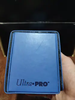 Mtg Ultra Pro Deck Box Leather Alcove Flip Magnetic Blue Mana Symbol Foil Used - Image 3