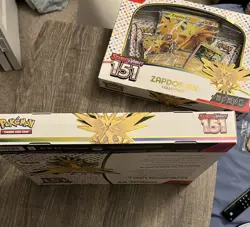 Pokemon TCG Scarlet & Violet 151 Zapdos ex Box - Factory Sealed -4 Booster Packs - Image 4