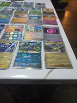 Pokemon Tcg Holo/foil Masterball/pokeball Black Bolt/White FLARE/PRE (49 Cards) - Image 4