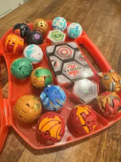 Lot of 12 Bakugan Cards 9 Metal Cards 29 Chips & 15 Battle Brawlers With Case - Image 4