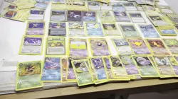 Pokemon Card Lot 150+Vintage WOTC Team Rocket Dark Holo EX Series Binder 1995-08 - Image 2