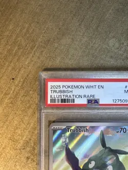 2025 POKEMON WHITE FLARE EN TRUBBISH ILLUSTRATION RARE #140 💎 PSA 9 - Image 3