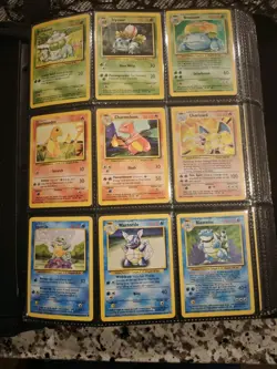 Pokemon Pokedex Vintage Binder Card Collection 1000+ Cards (Read Description) - Image 1