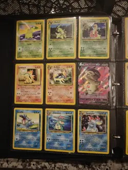 Pokemon Pokedex Vintage Binder Card Collection 1000+ Cards (Read Description) - Image 4