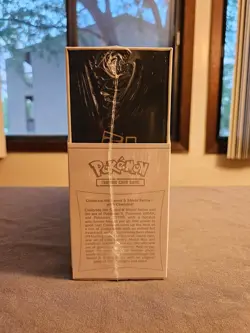 CHARIZARD UPC Pokemon TCG: Sword and Shield Ultra Premium Collection - Image 4