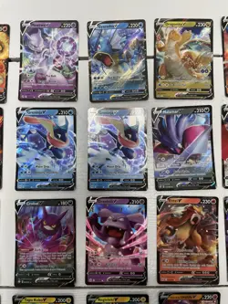 Pokemon HUGE V LOT 40+ CARDS - 43 Holo Cards Including Charizard, Mewtwo - Image 4