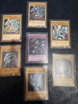Blue-Eyes White Dragon YAP1-EN001 Anniversary Pack Limited Edition ( 7 Cards) - Image 1