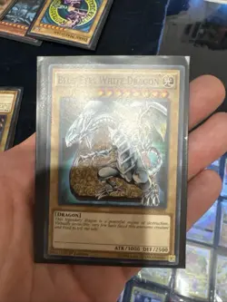 Blue-Eyes White Dragon YAP1-EN001 Anniversary Pack Limited Edition ( 7 Cards) - Image 3