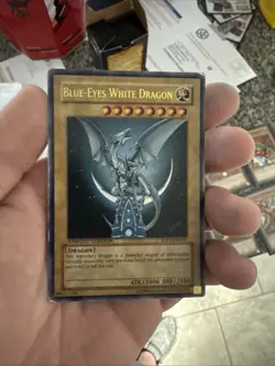 Blue-Eyes White Dragon YAP1-EN001 Anniversary Pack Limited Edition ( 7 Cards) - Image 4