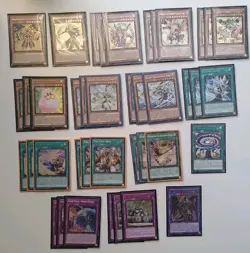 Yugioh! - Shining Sarcophagus Deck Core - 40 Cards! - Image 1