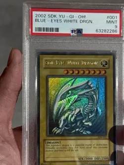 Blue-Eyes White Dragon SDK-001 Starter Kaiba Edition PSA 9 RAISED NAME SHIFT - Image 2