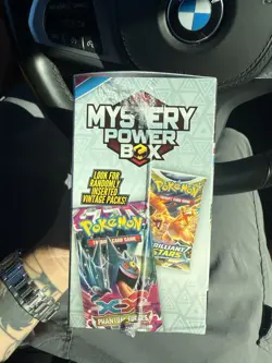 Pokemon Mystery Power Box Chase Pack (5 Booster Packs) - Image 2