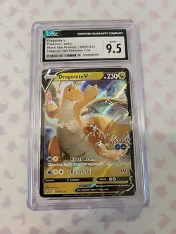 Dragonite V SWSH235 SWSH: Sword & Shield Promo Cards Holo - Image 1