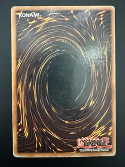 Dark Magician Secret Rare BPT-007 MP + Yugioh! TCG Collectors Tin Edition - Image 2