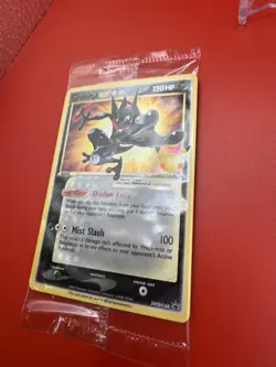 Pokemon Greninja Gold Star Sealed SWSH144 Holo Celebrations NM/MT - Image 3