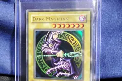 *** DARK MAGICIAN *** ORIGINAL ULTRA RARE SDY-006 - EX+/NM- YUGIOH! - Image 2