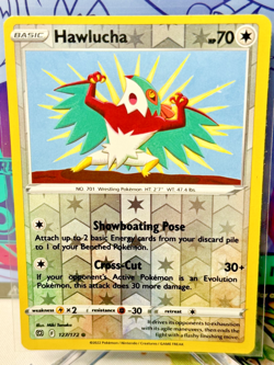 Hawlucha 127/172 SWSH09: Brilliant Stars Reverse Holo LP Pokemon Cards - Image 1