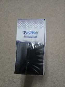 Pokemon TCG Scarlet Violet Prismatic Evolutions Elite Trainer Box ETB New Sealed - Image 3