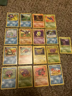 Pokemon Vintage Fossil Lot (17 Cards) - Image 1