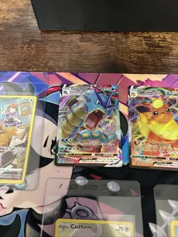 Pokemon TCG Mixed Card Lot NM Condition. - Image 3