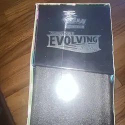 Pokemon TCG Sword and Shield Evolving Skies Elite Trainer Box ETB Sealed - Image 3