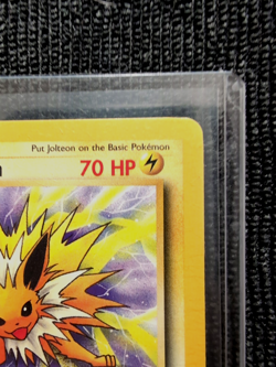 Pokemon TCG Jolteon 20/64 Jungle Non-Holo Unlimited Rare Vintage LP - Image 4