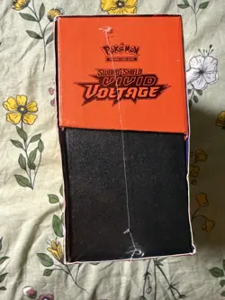 🔥Pokemon Vivid Voltage ETB Elite Trainer Box 2020 Brand New Factory Sealed🔥 - Image 2