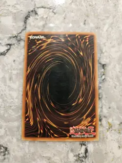 Yugioh - Red-Eyes Zombie Dragon SDZW-EN001 1st Edition Ultra Rare LP - Image 2