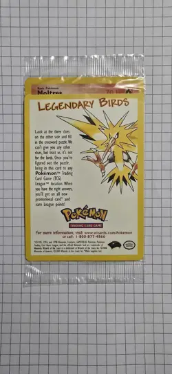 💎 MINT FACTORY SEALED 🔥 Black Star Promo Moltres 21 🔥 Vintage WoTC Pokemon - Image 1