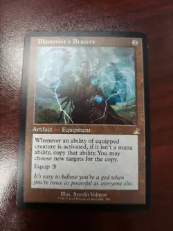 Illusionist's Bracers (Retro Frame) Ravnica Remastered Regular - Image 1