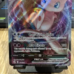 Pokemon TCG Mew Vmax Fusion Strike 114/264 Holo Ultra Rare - Image 3