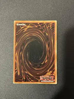 LCKC-EN001 BLUE-EYES WHITE DRAGON ULTRA RARE 1ST EDITION YuGiOh TCG CARD Variant - Image 2