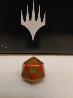 Gatecrash Spindown Life Counter D20 Red/Green Dice MTG Magic the Gathering - Image 1